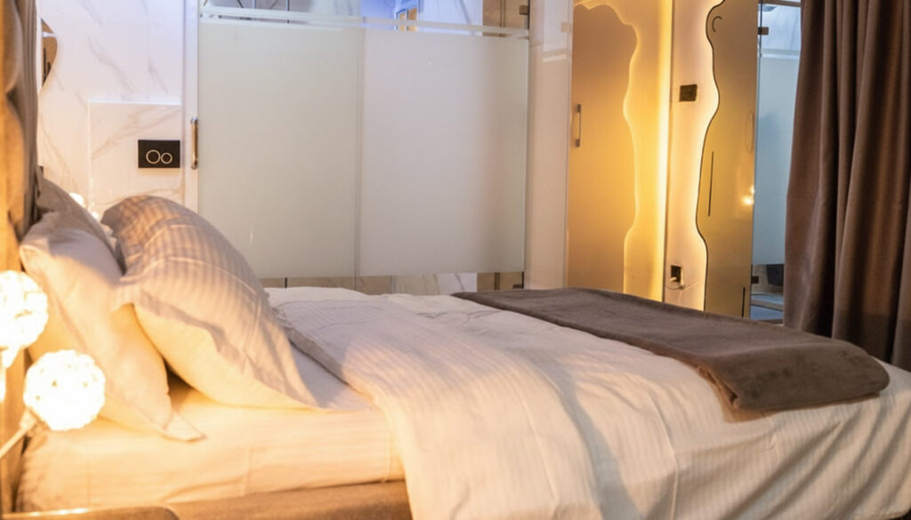 Accommodations enclave 9